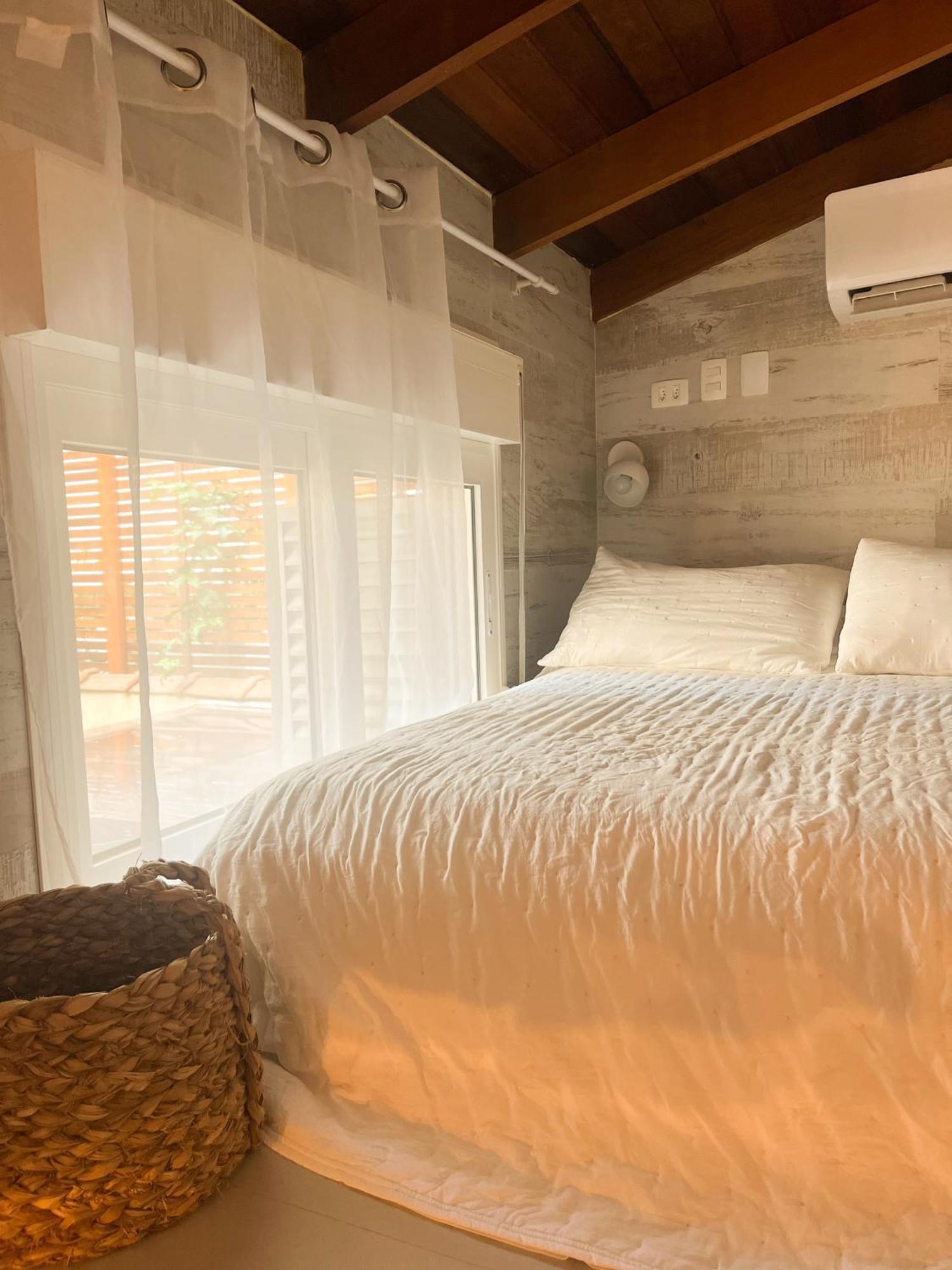 Casa D'Aroeira Residencial Boutique - Centro De Juquei - 2 Quadras Do Mar - Servico De Praia - Roupa De Cama 600 Fios Algodao Egipcio - Toalhas Banho E Praia - Tudo Novo - Estacionamento Interno - Cozinha - Consulte Unidades Com Ofuro Hidro E Cromote Eksteriør bilde