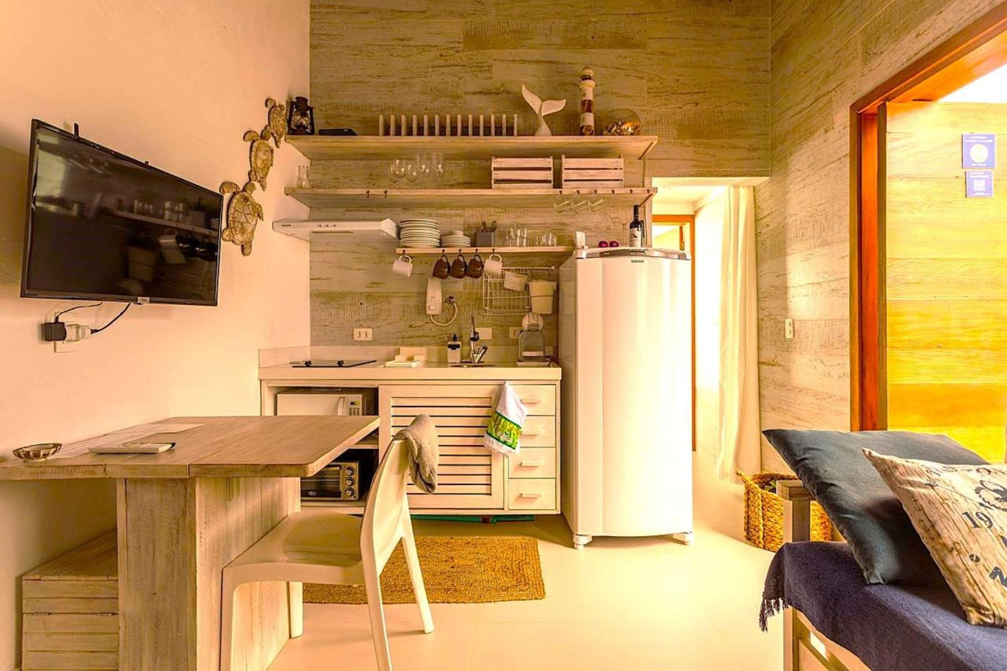 Casa D'Aroeira Residencial Boutique - Centro De Juquei - 2 Quadras Do Mar - Servico De Praia - Roupa De Cama 600 Fios Algodao Egipcio - Toalhas Banho E Praia - Tudo Novo - Estacionamento Interno - Cozinha - Consulte Unidades Com Ofuro Hidro E Cromote Eksteriør bilde