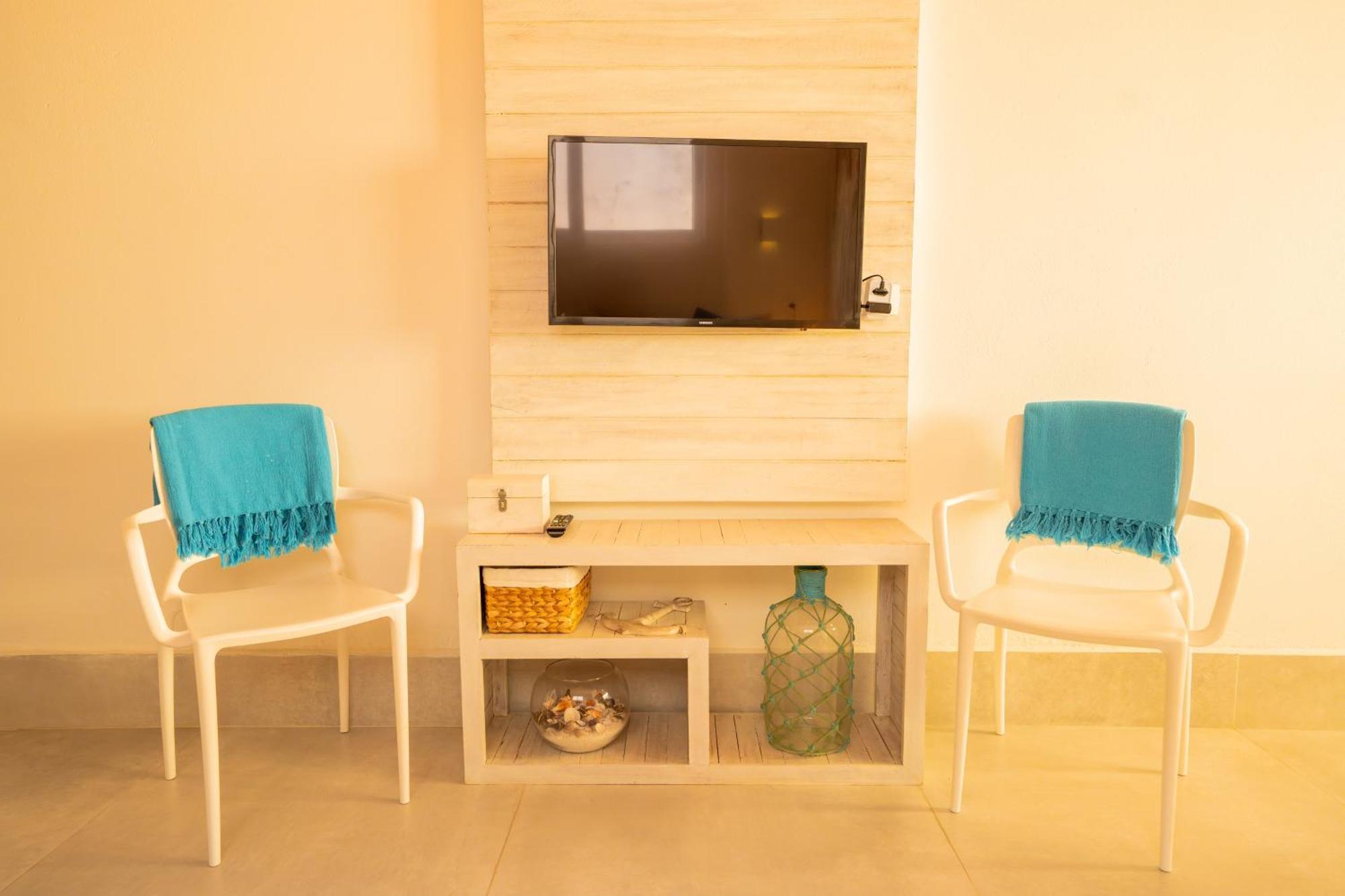 Casa D'Aroeira Residencial Boutique - Centro De Juquei - 2 Quadras Do Mar - Servico De Praia - Roupa De Cama 600 Fios Algodao Egipcio - Toalhas Banho E Praia - Tudo Novo - Estacionamento Interno - Cozinha - Consulte Unidades Com Ofuro Hidro E Cromote Eksteriør bilde